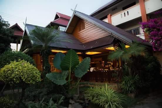 Little Home Guest House Чиангмай Экстерьер фото
